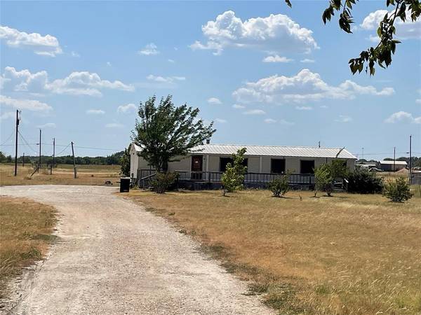 2049 County Road 223,  Florence,  TX 76527