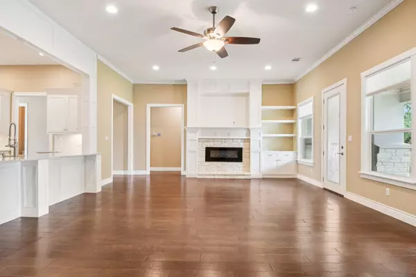 Bastrop, TX 78602,124 Abamillo DR