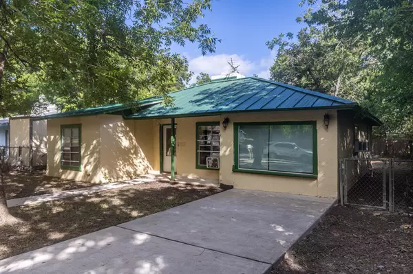 San Marcos, TX 78666,939 Field ST