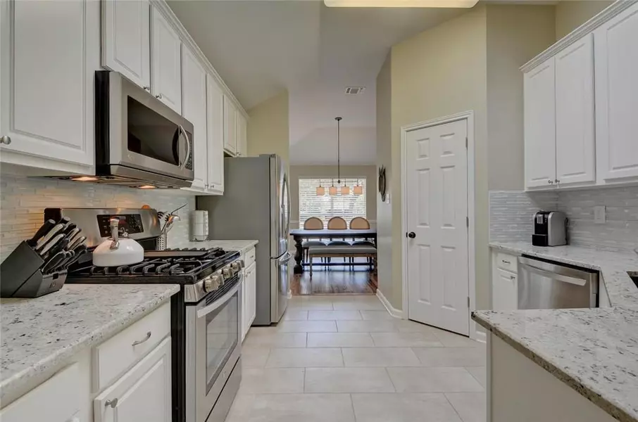 8604 Neider DR, Austin, TX 78749