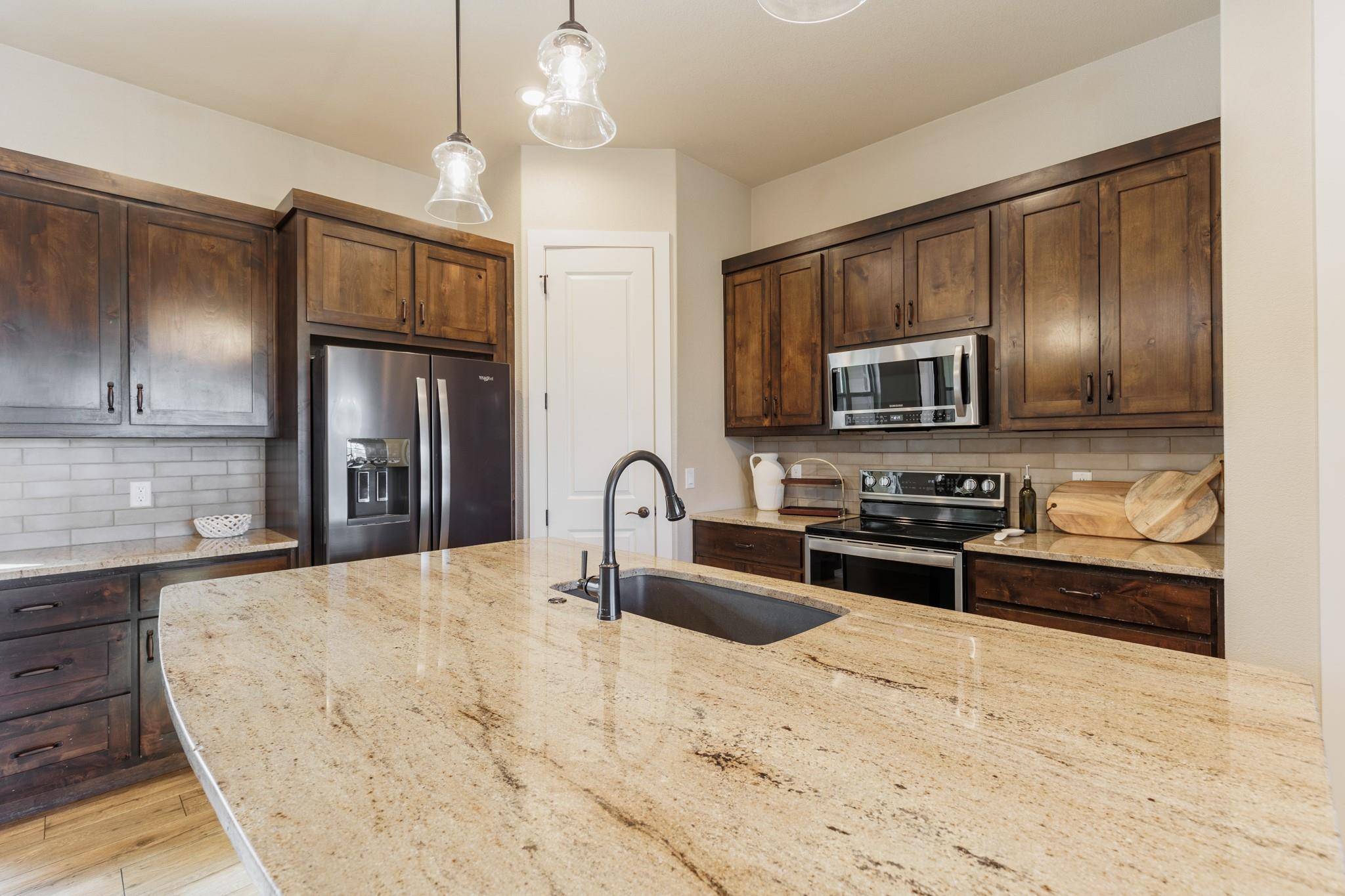 Marble Falls, TX 78654,804 Four Oaks RD