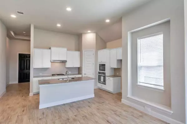 Leander, TX 78641,2208 Bell Mare VW