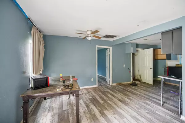 Bastrop, TX 78602,506 Hickory ST