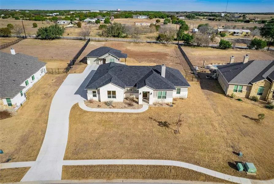 310 Buffalo TRL, Liberty Hill, TX 78642