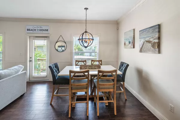 Port Aransas, TX 78373,247 W Roberts Ave #6-B