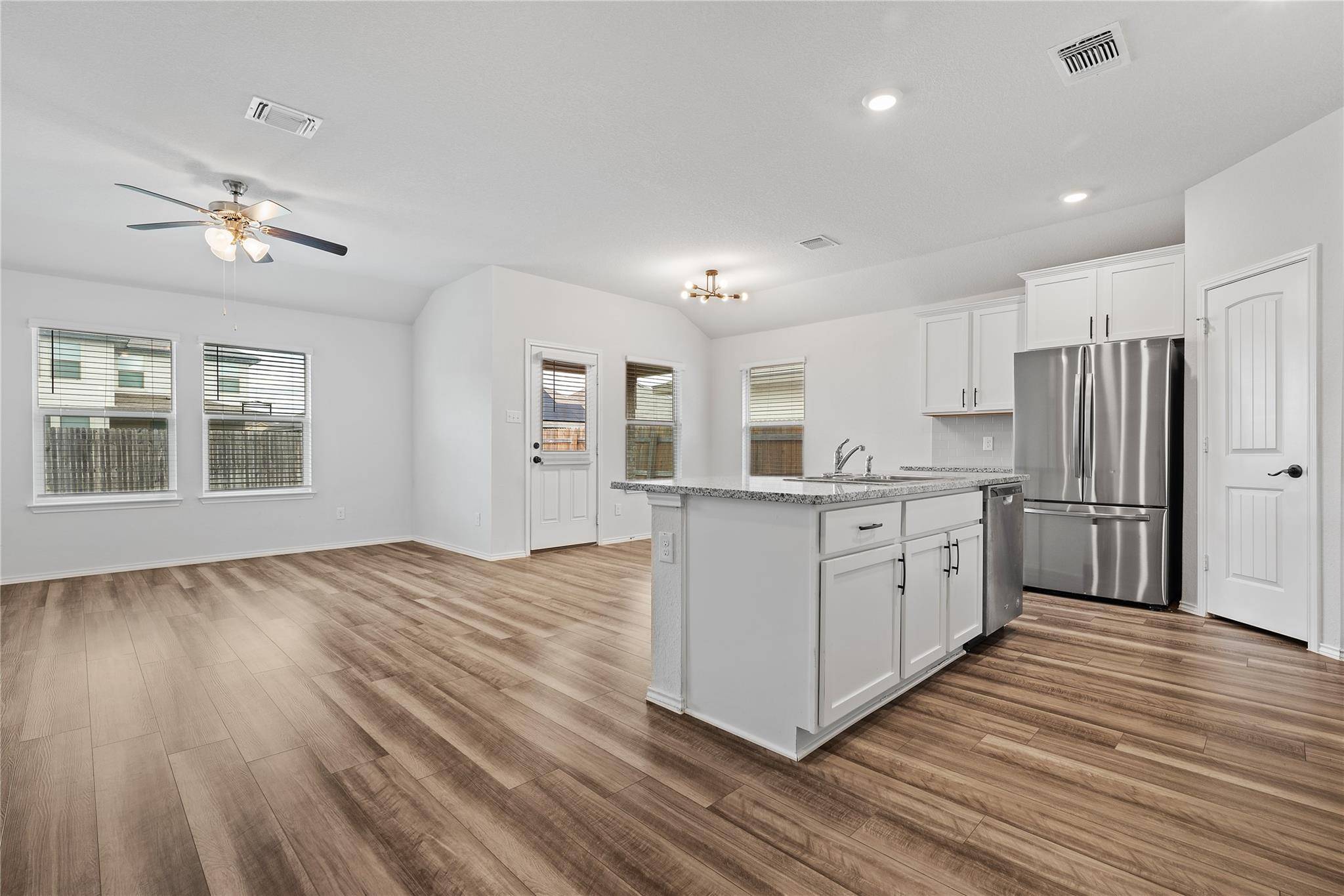 Taylor, TX 76574,229 Reagor DR