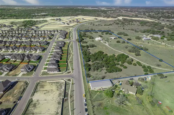 Liberty Hill, TX 78642,310 Craigen RD