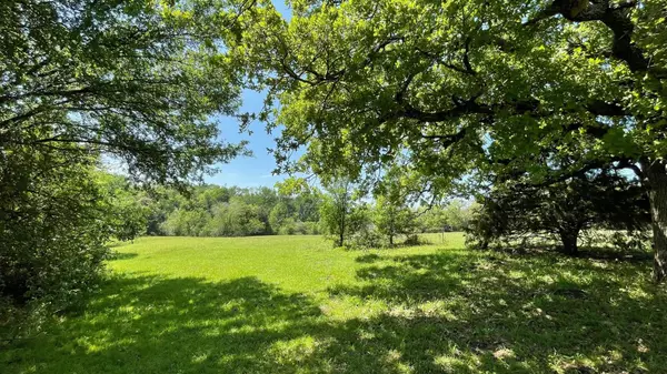 TBD State Hwy 320 (+/-12.5 acres), Lott, TX 76656