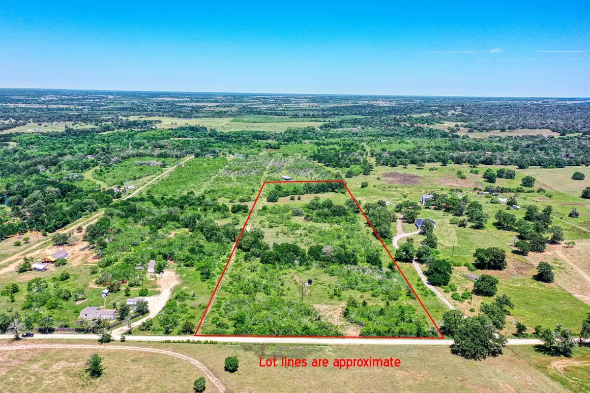 Dale, TX 78616,1325 Boulder LN