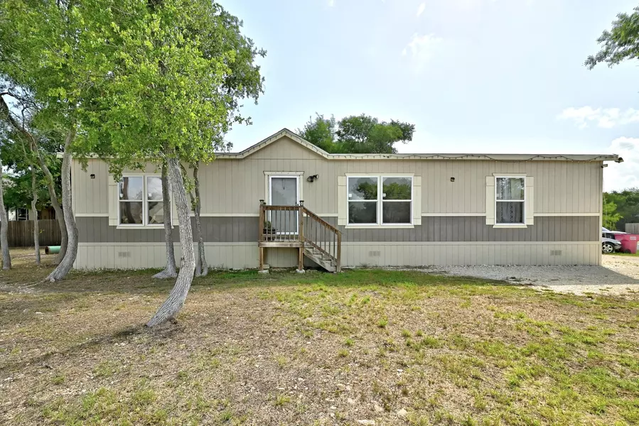 102 Pink Dahlia DR, Dale, TX 78616