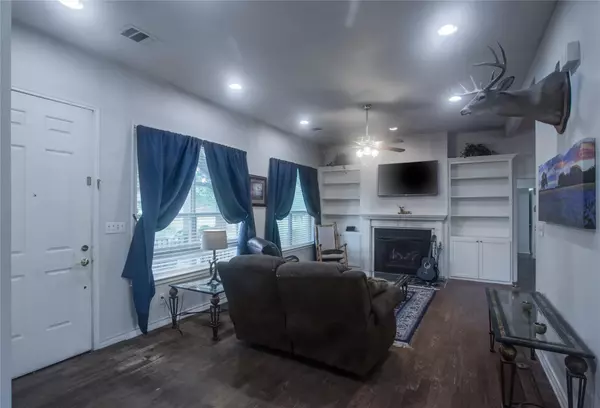 Lockhart, TX 78644,672 Clearfork RD