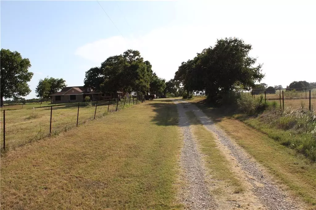 Thorndale, TX 76577,2462 County Road 455