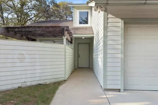 Bastrop, TX 78602,180 W Kelley RD