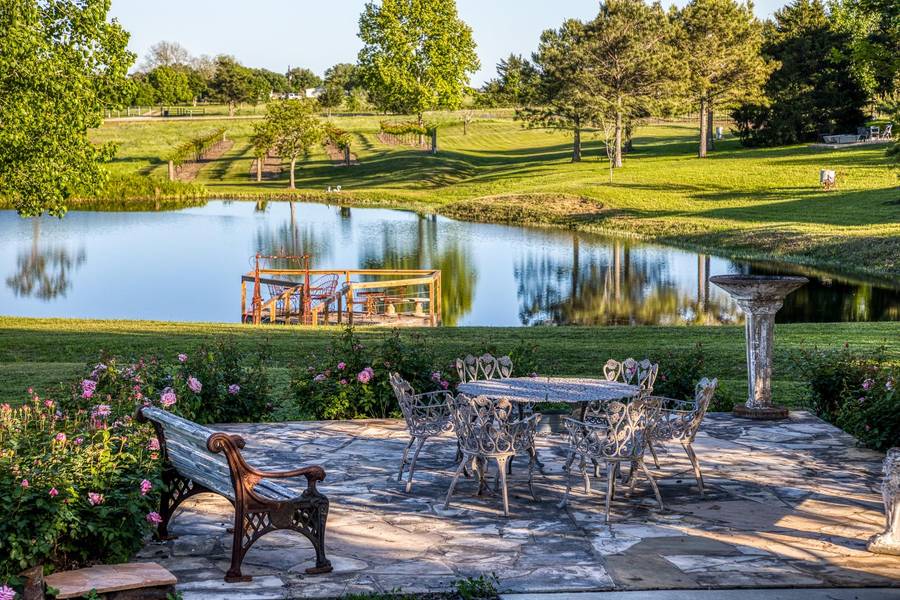 5025 Wickel Rd RD, Burton, TX 77835