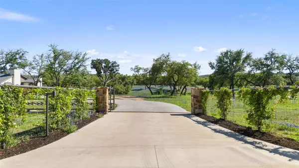 Spicewood, TX 78669,600 County Road 414