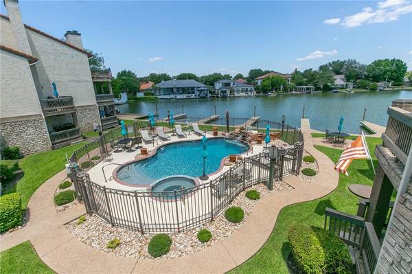 509 Short Circuit #203,  Horseshoe Bay,  TX 78657