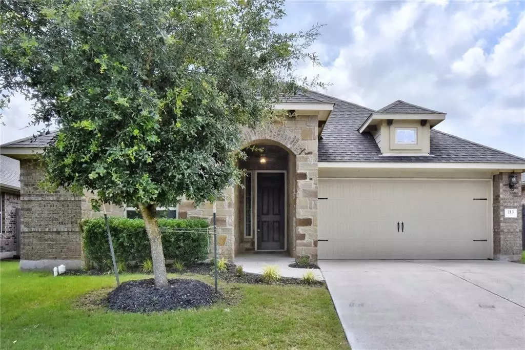 San Marcos, TX 78666,213 Leather Oak LOOP