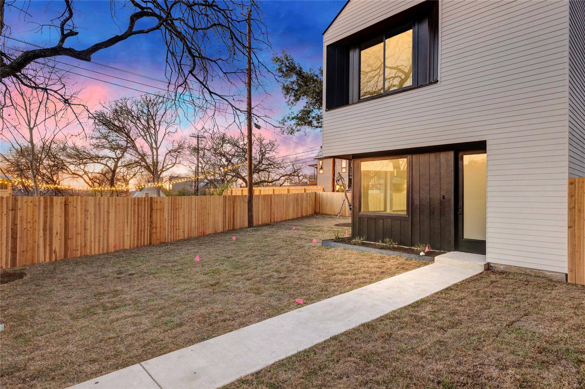 Austin, TX 78741,1804 Sylvan Drive DR #2