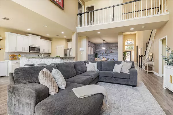 607 Westbury LN, Georgetown, TX 78633