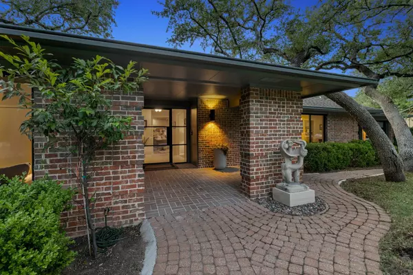 8714 Ridgehill DR, Austin, TX 78759