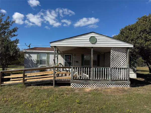 Elgin, TX 78621,114 Speir LN #B