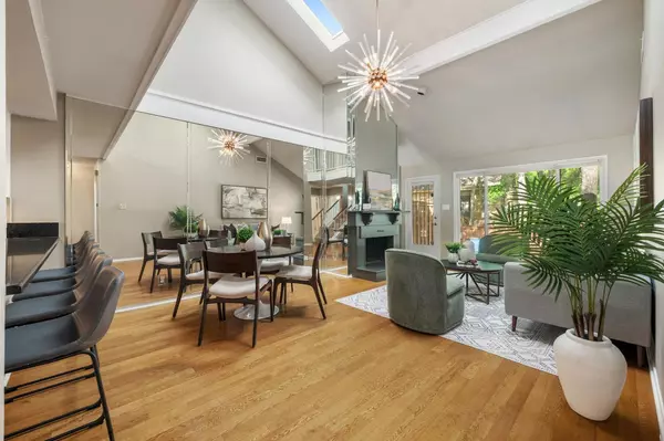8224 Summer Place DR,  Austin,  TX 78759