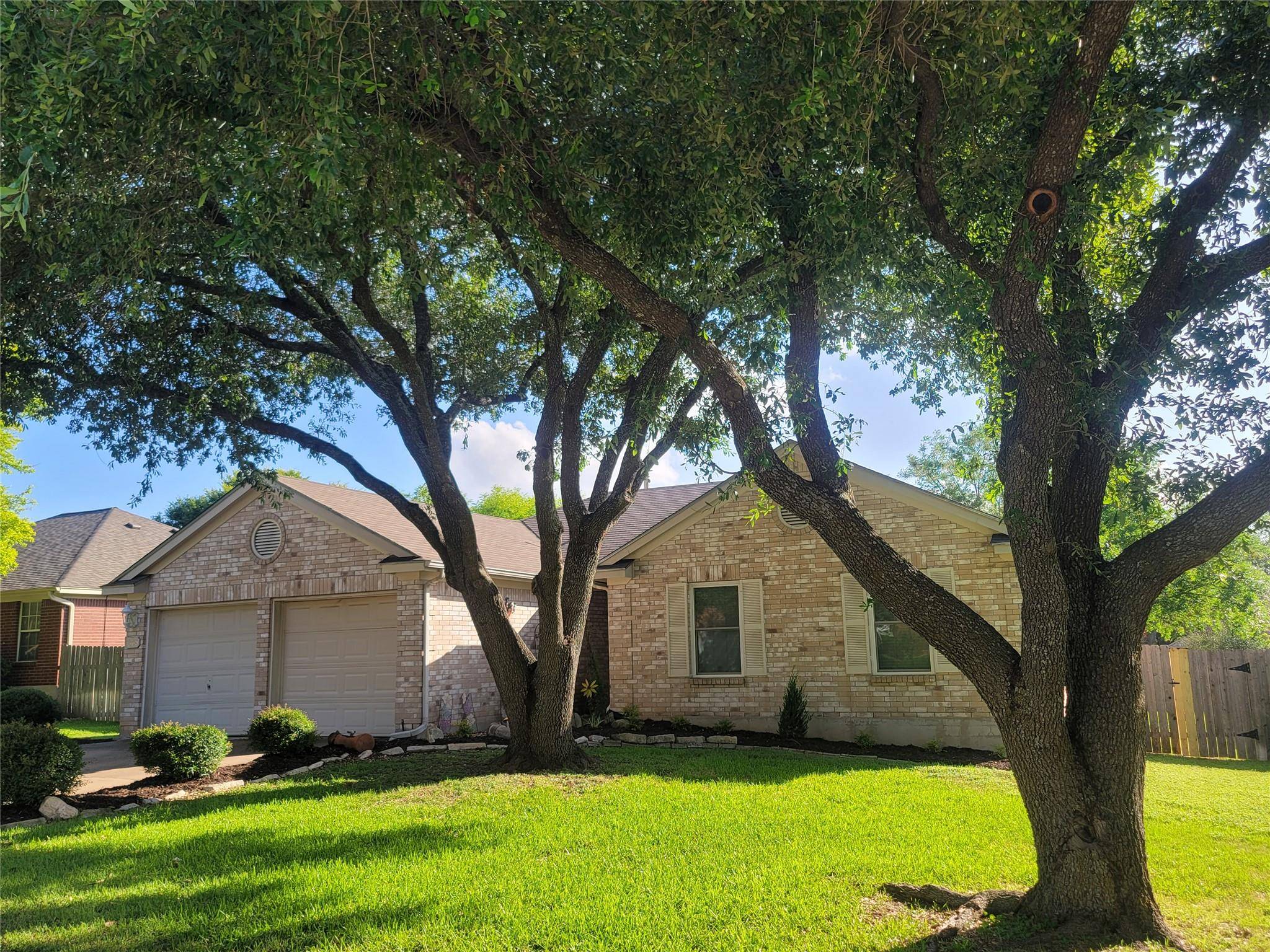 1805 Timber Ridge DR, Cedar Park, TX 78613