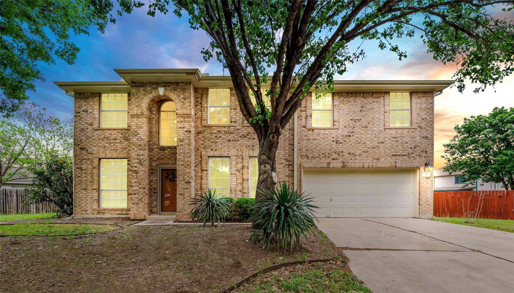2404 Agarita TRL, Round Rock, TX 78665