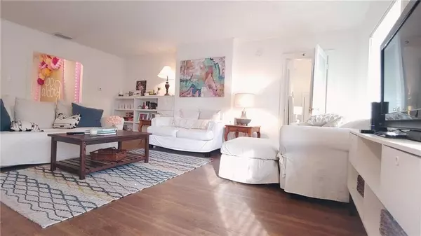 Austin, TX 78705,911 Duncan LN