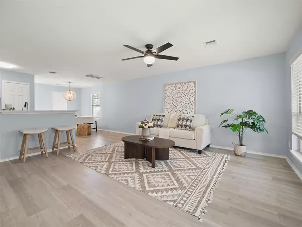 Kyle, TX 78640,173 Decker