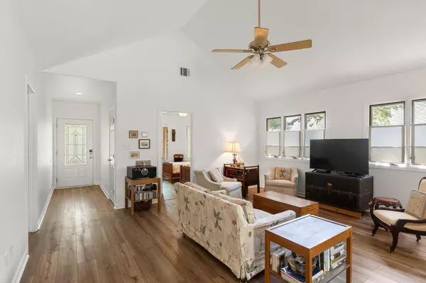 Wimberley, TX 78676,39 Pleasant Valley RD