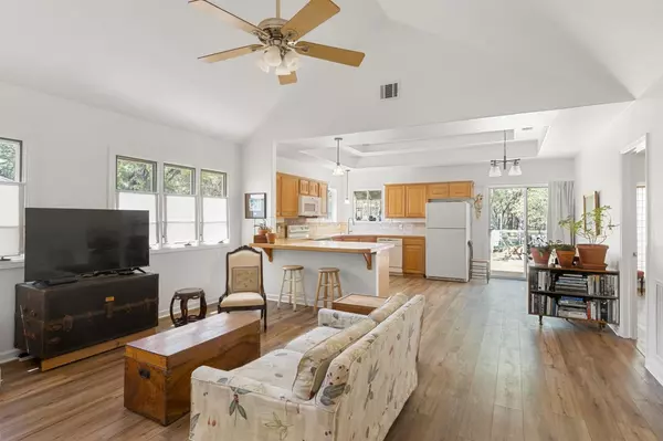 Wimberley, TX 78676,39 Pleasant Valley RD