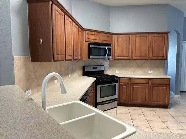 Kyle, TX 78640,126 Carriage WAY