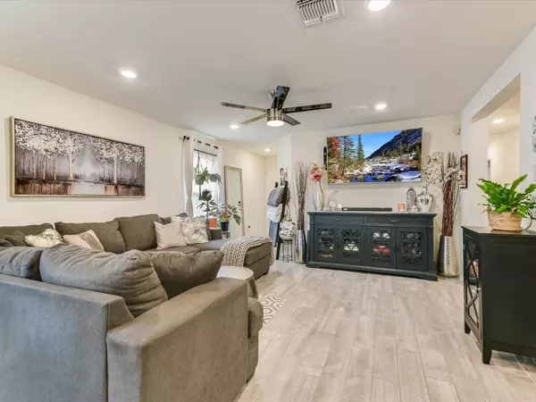 Manor, TX 78653,13717 Benjamin Harrison ST