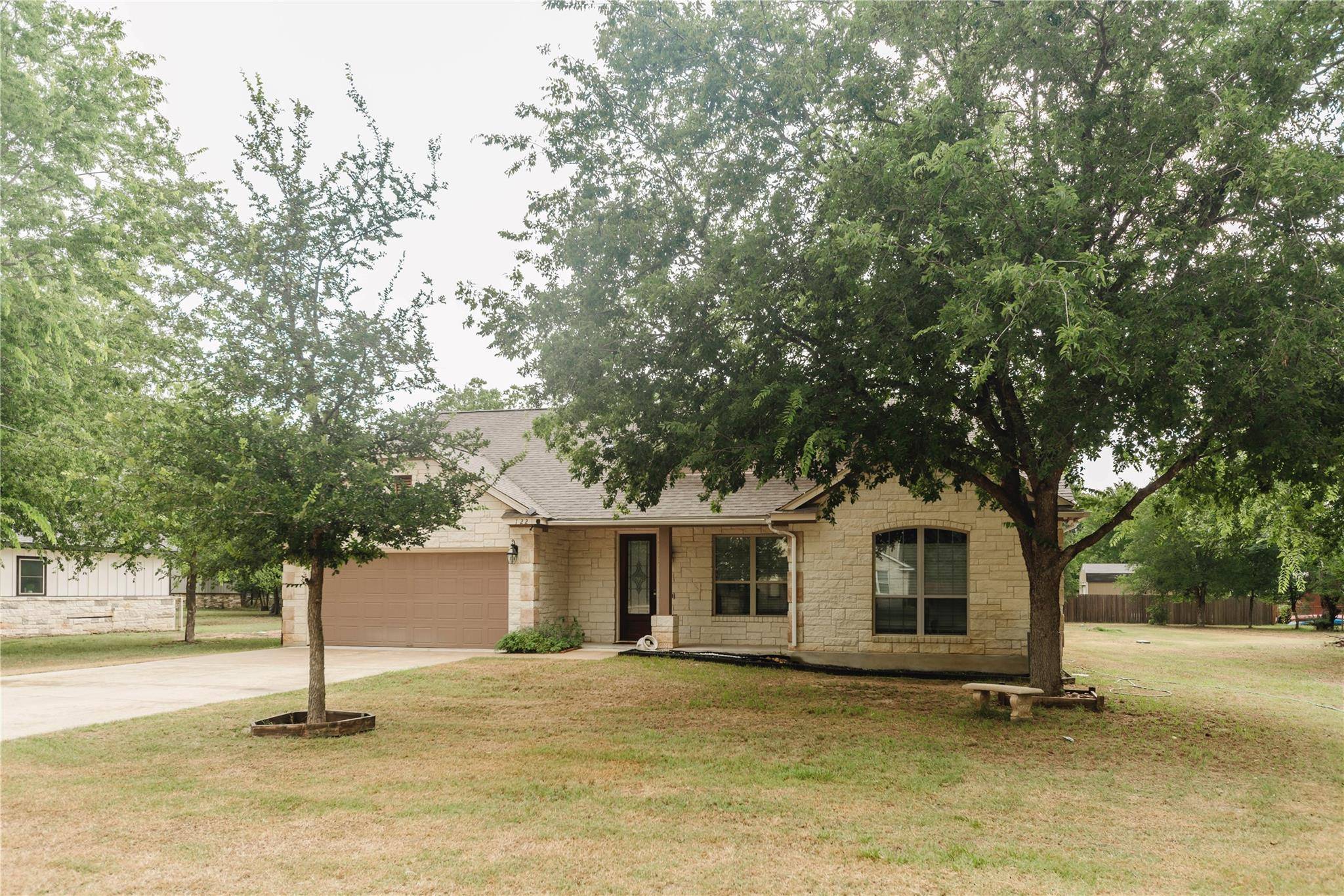 Bastrop, TX 78602,122 Koele CT