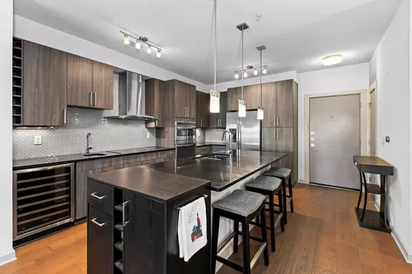 Austin, TX 78704,3600 S Lamar BLVD #211