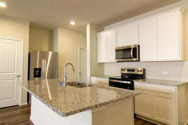 Buda, TX 78610,12810 Siena Village LN