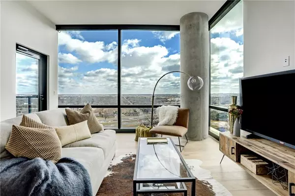 70 Rainey ST #1203,  Austin,  TX 78701