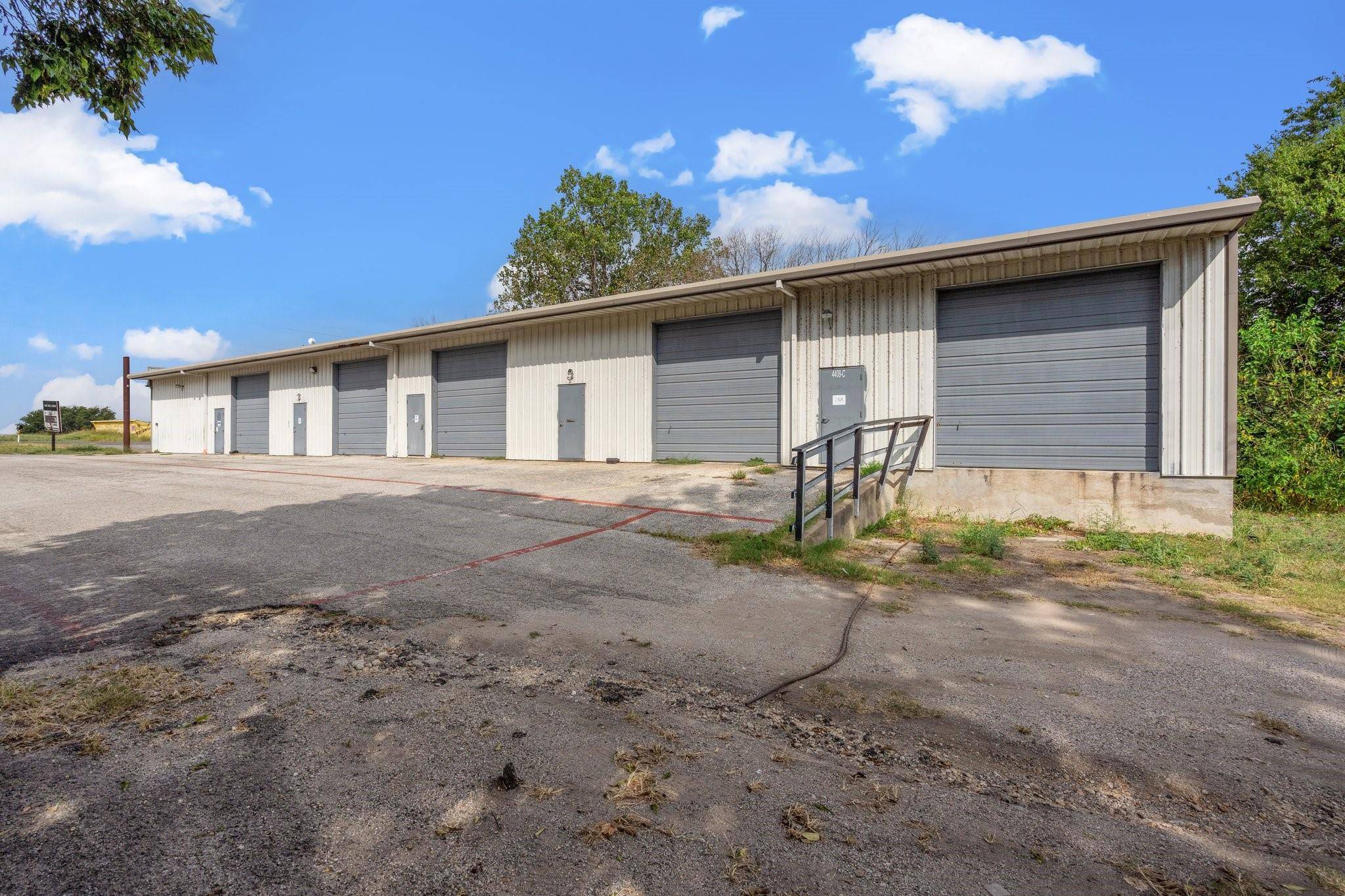 2901 S Hwy 95 HWY, Taylor, TX 76574