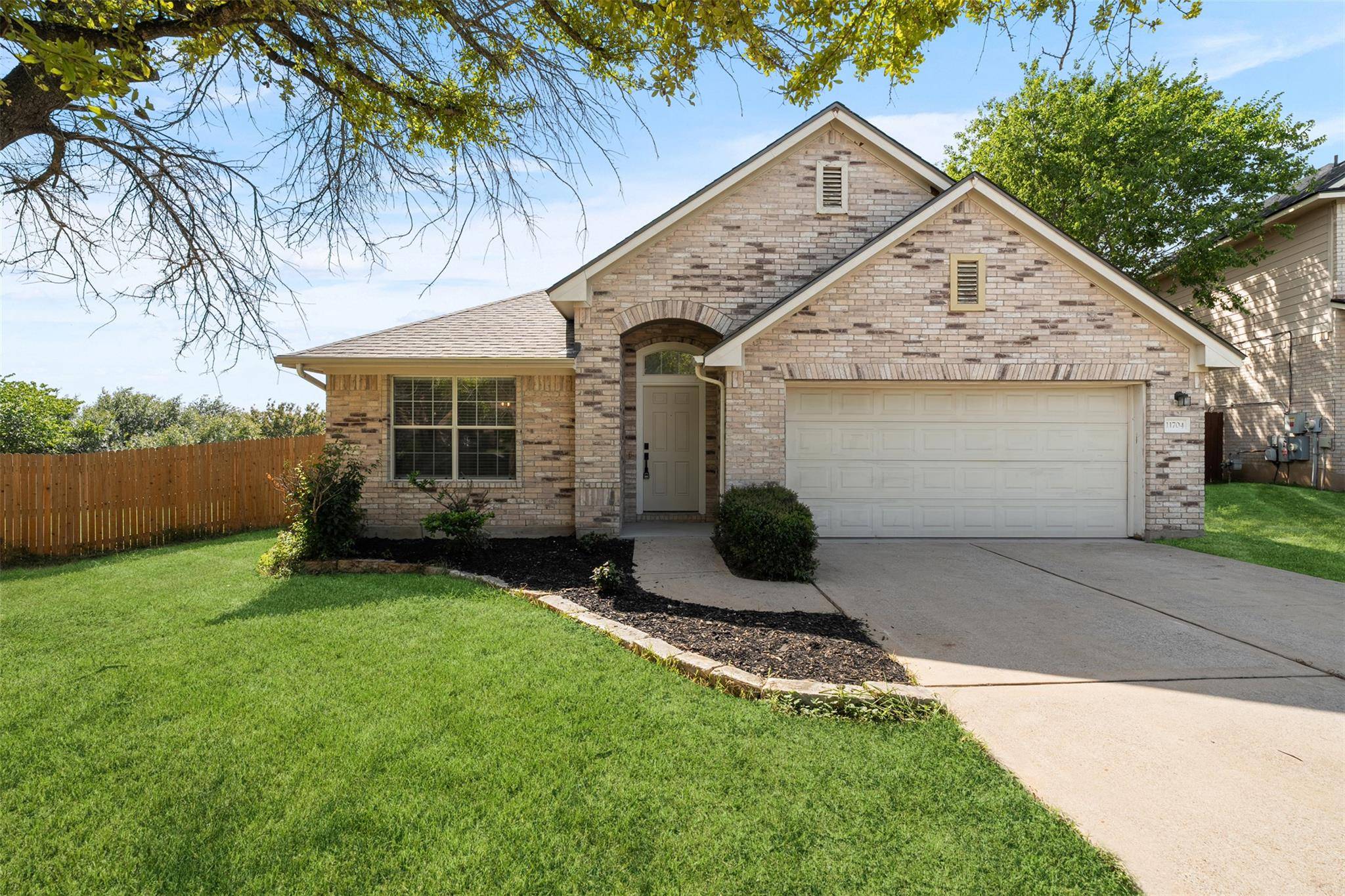 11704 Long Rifle CV, Austin, TX 78754