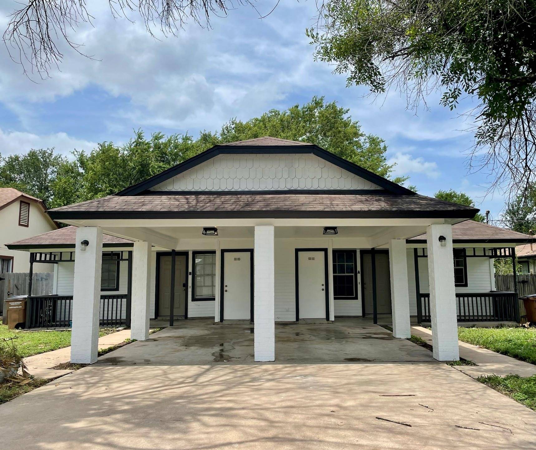7804 Brodie LN, Austin, TX 78745