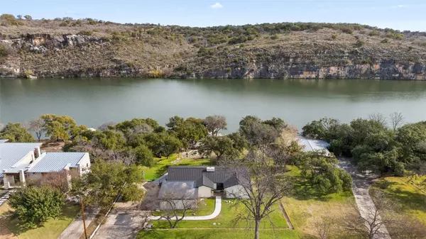 Marble Falls, TX 78654,1204 Los Escondidos ST