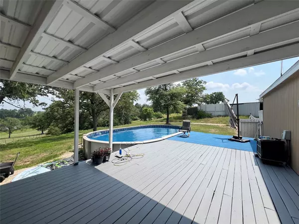 Mcdade, TX 78650,702 Paint Creek RD