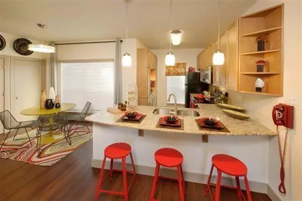 2800 Bartons Bluff LN #1401, Austin, TX 78746