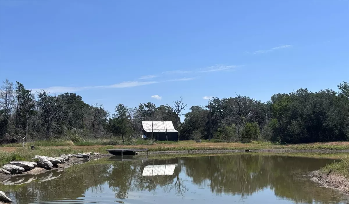 La Grange, TX 78945,2477 Airport RD