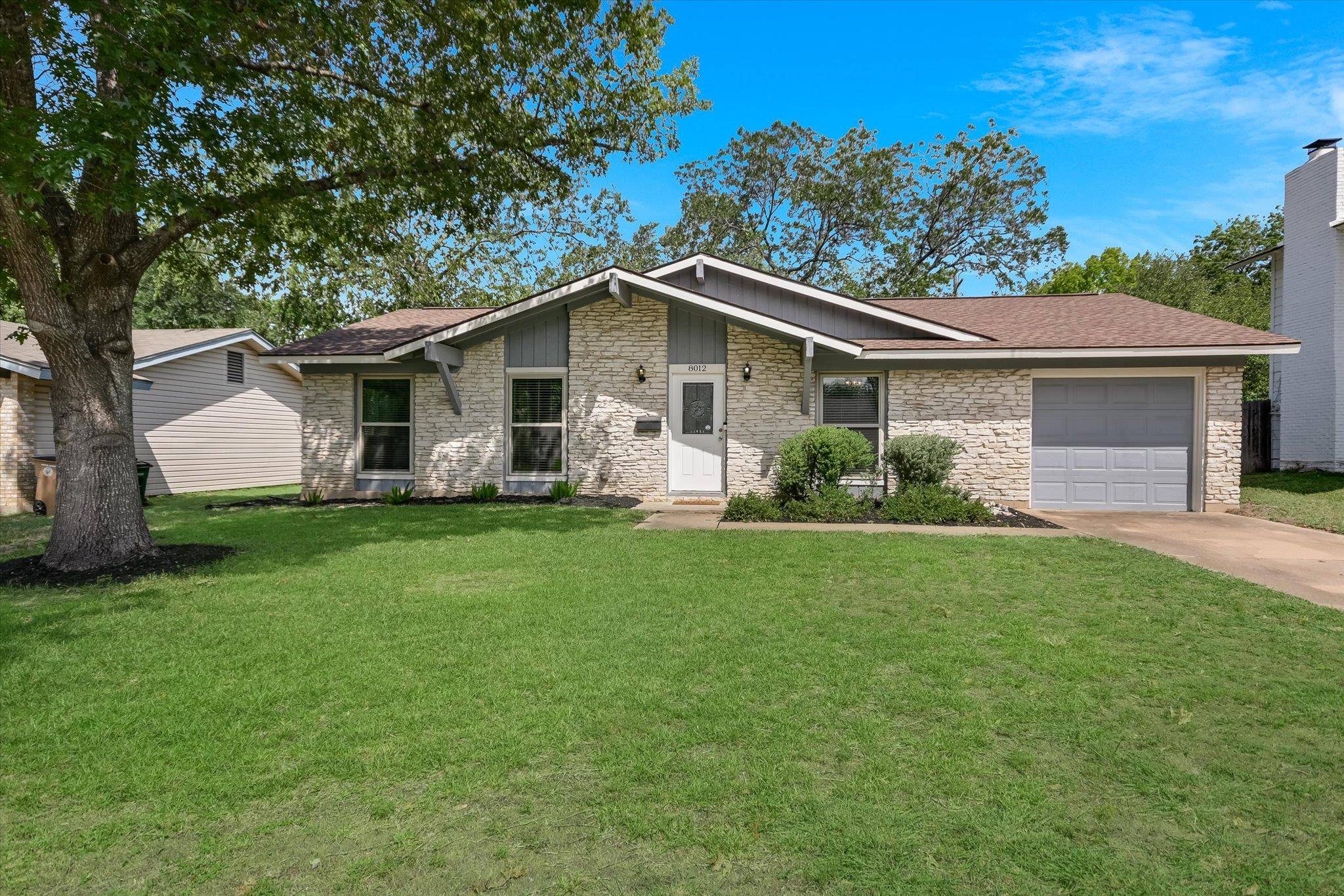 8012 Stillwood LN, Austin, TX 78757