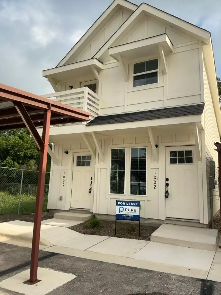 Taylor, TX 76574,2002 W 2nd ST #1000