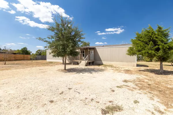 Elgin, TX 78621,106 Sunflower FLD