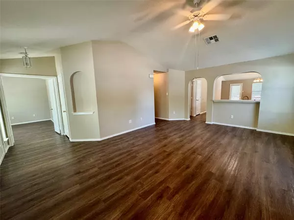 Kyle, TX 78640,664 Hogan