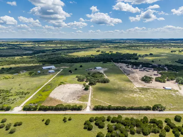 Lampasas, TX 76550,6805 County Road 2001
